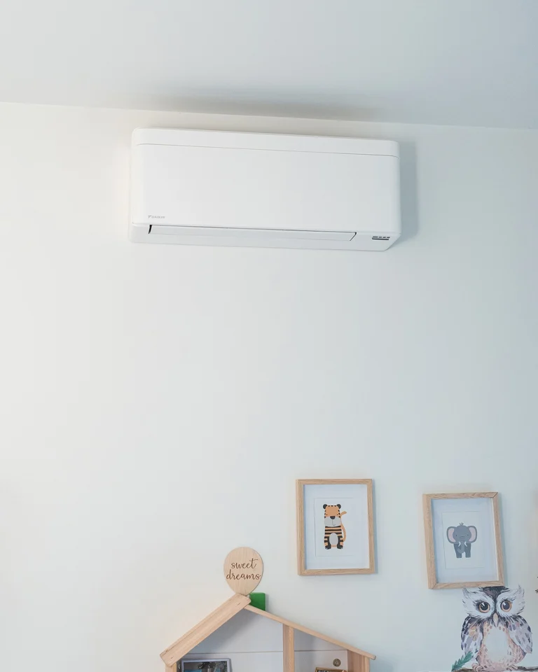 Daikin-Stylish-white-5